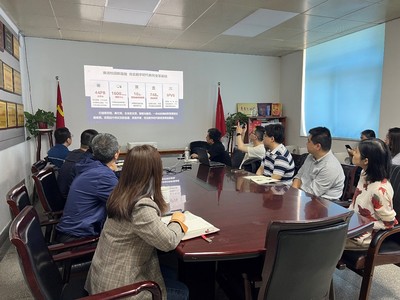 上海交通大學(xué)來(lái)校進(jìn)行信息化調(diào)研 共話上海網(wǎng)絡(luò)與信息發(fā)展新篇章